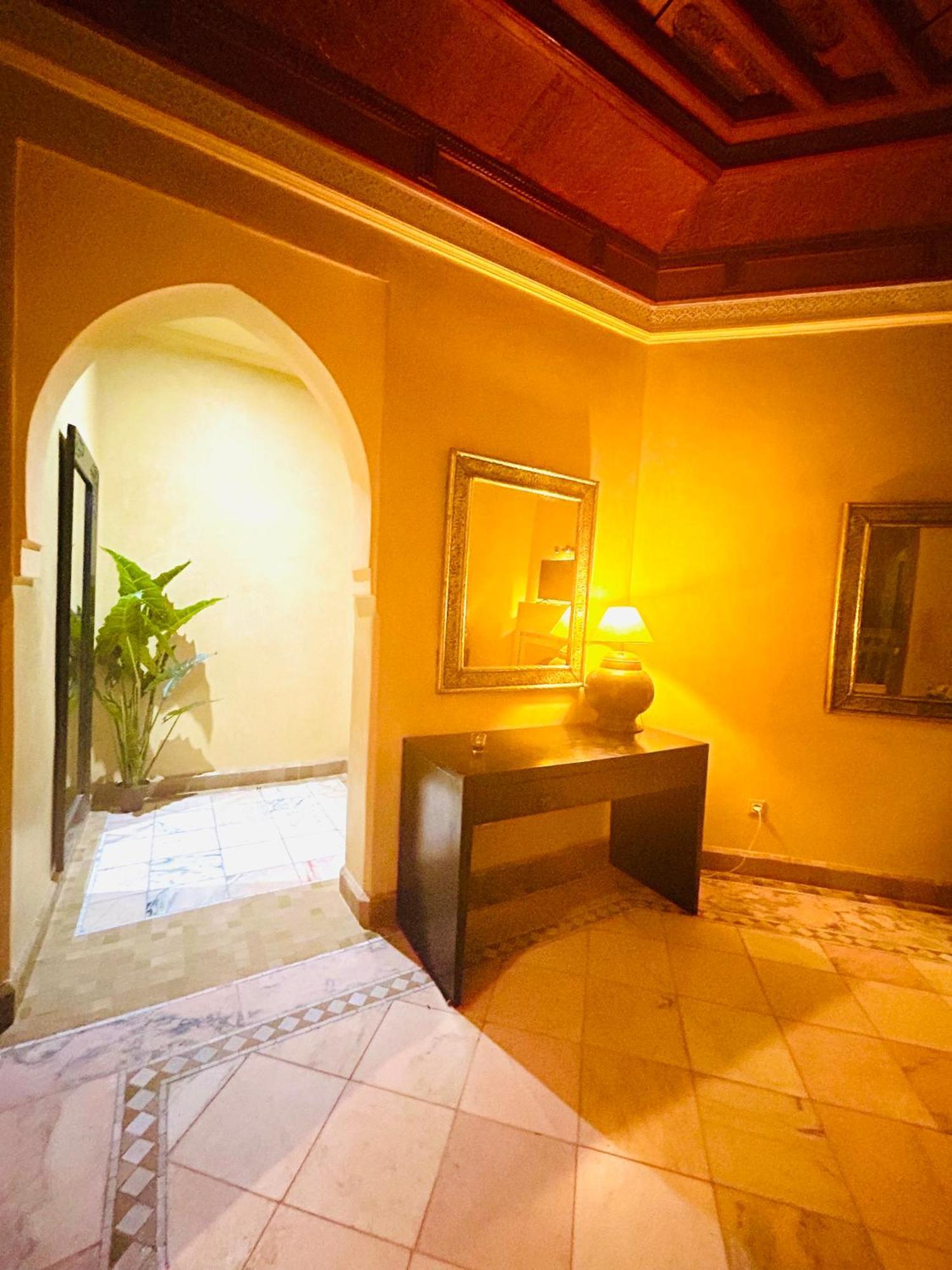 Appartement Spacieux Avec Piscine A La Palmeraie Marrakesh Luaran gambar